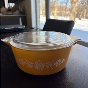 VTG Pyrex #475 Butterfly Gold Casserole Dish WithLid